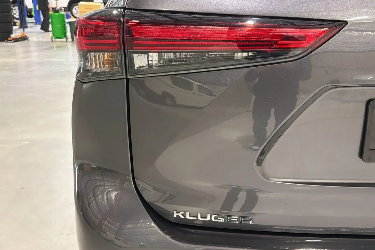 2023 Toyota Kluger Gallery Image 8