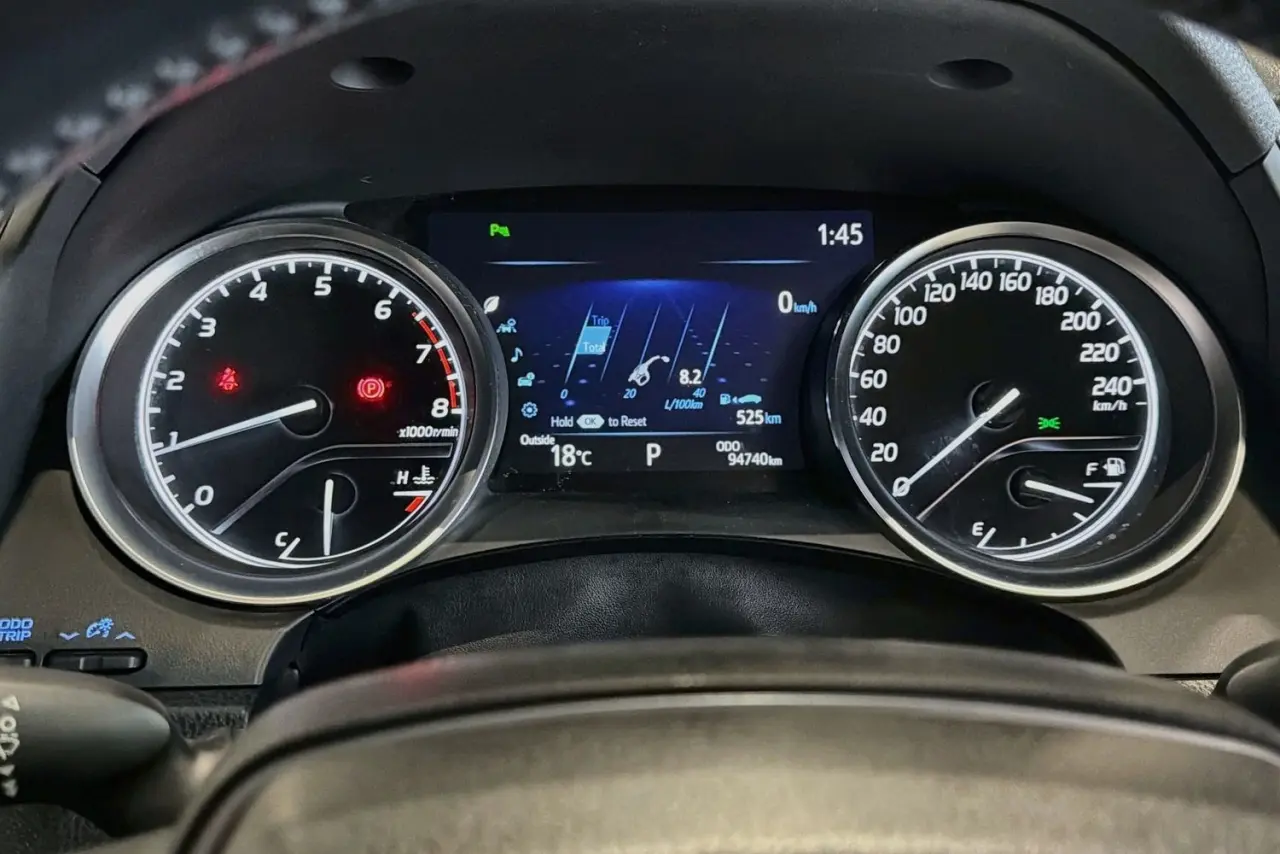 2019 Toyota Camry Gallery Image 22