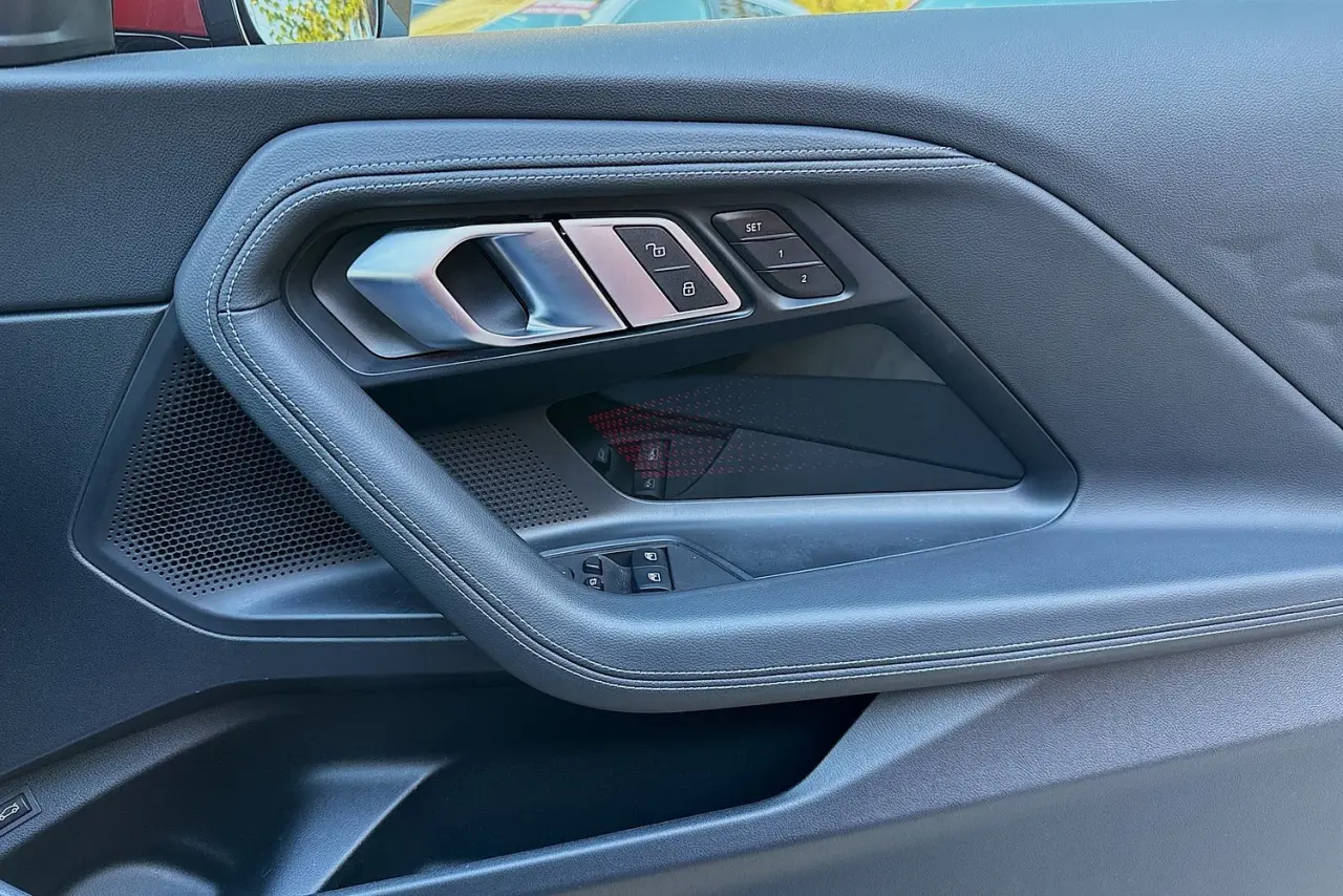 2023 BMW 2 Series Gallery Image 23