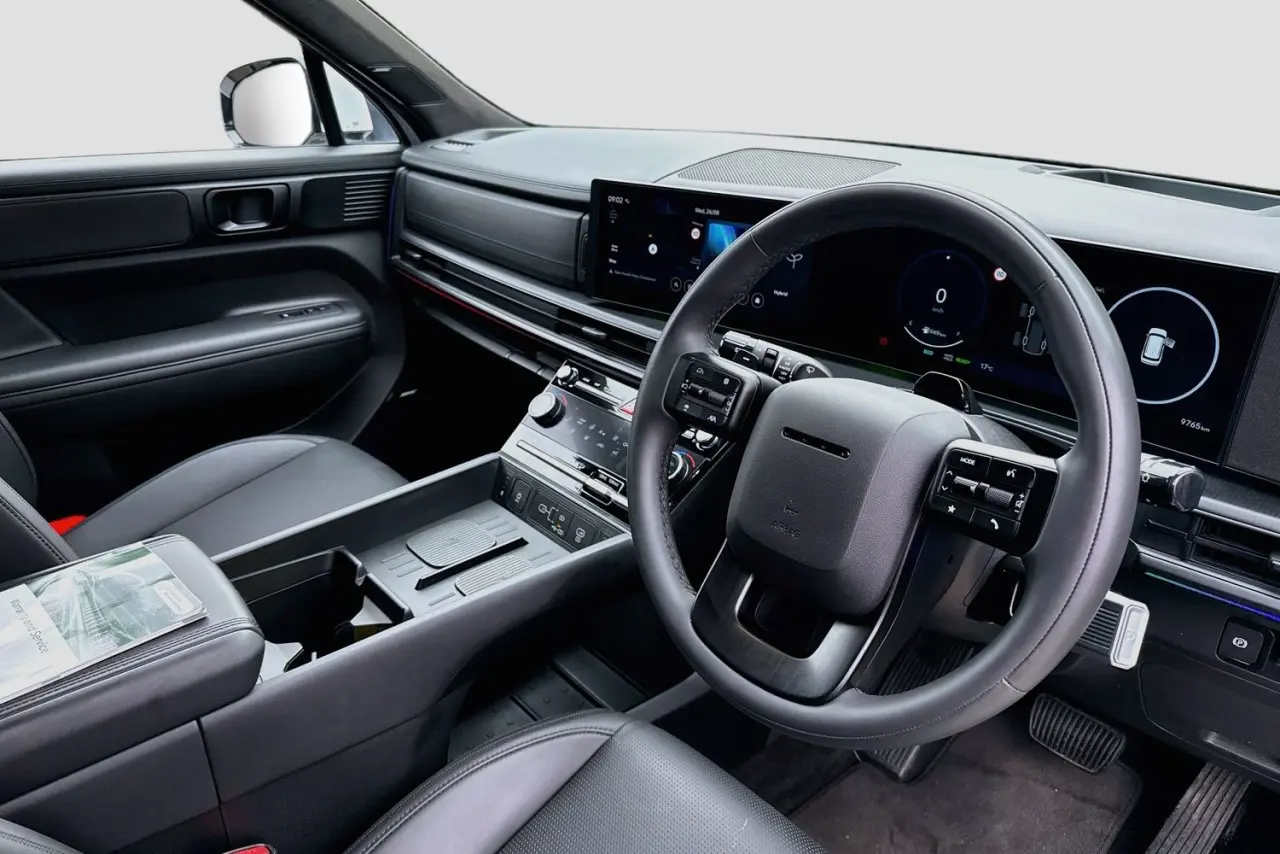 2024 Hyundai Santa Fe Gallery Image 23