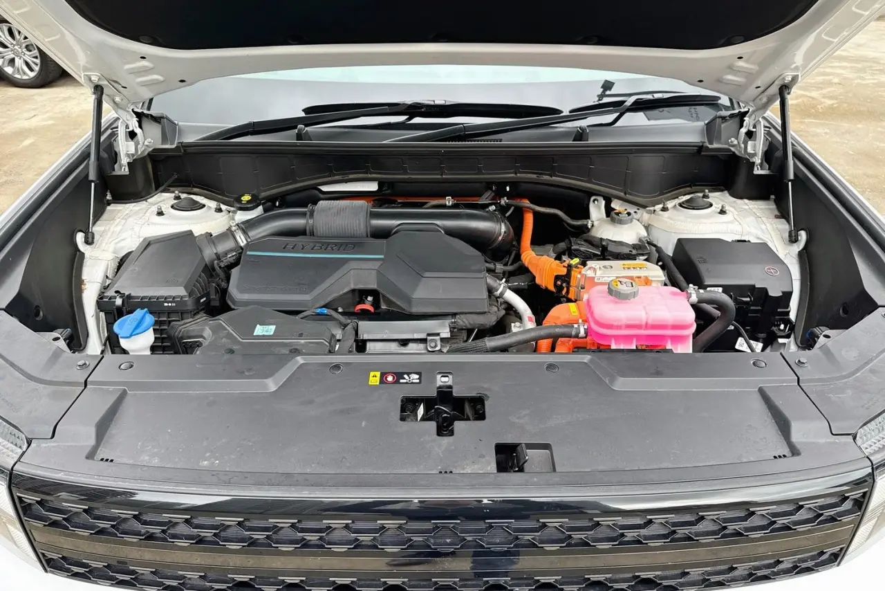 2024 Hyundai Santa Fe Gallery Image 29