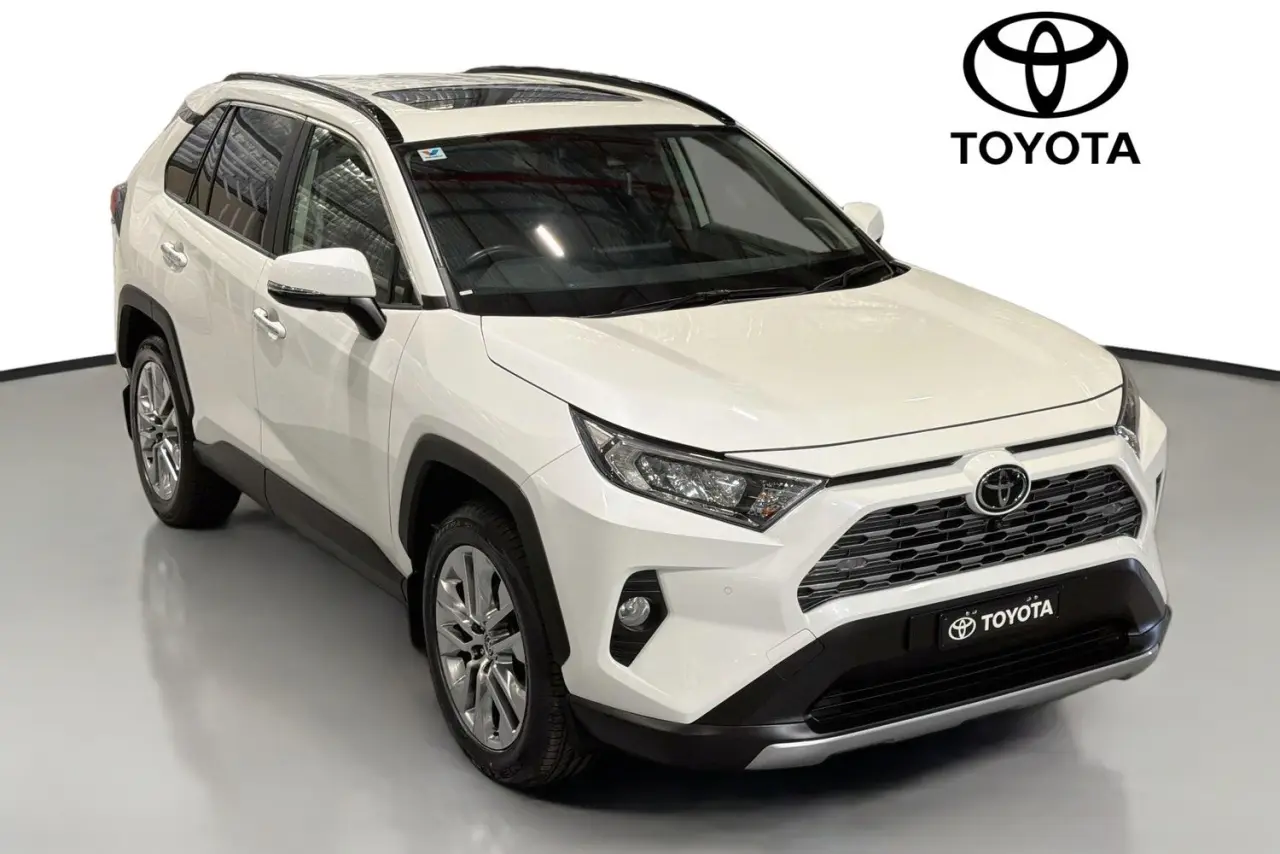 2020 Toyota RAV4 Gallery Image 30