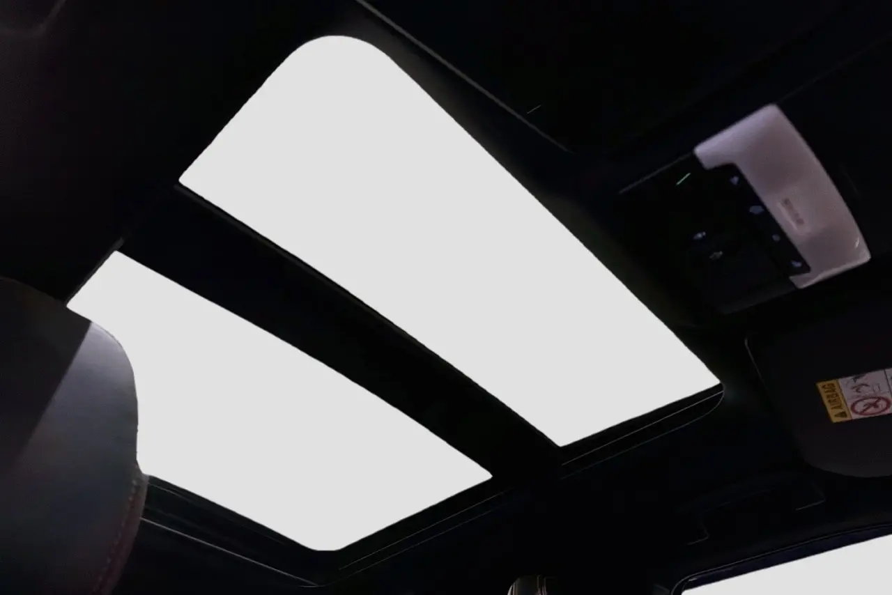 2024 Mitsubishi Outlander Gallery Image 12