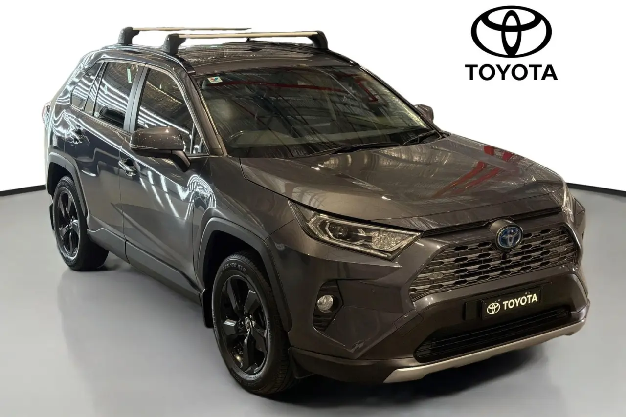2019 Toyota RAV4 Gallery Image 30