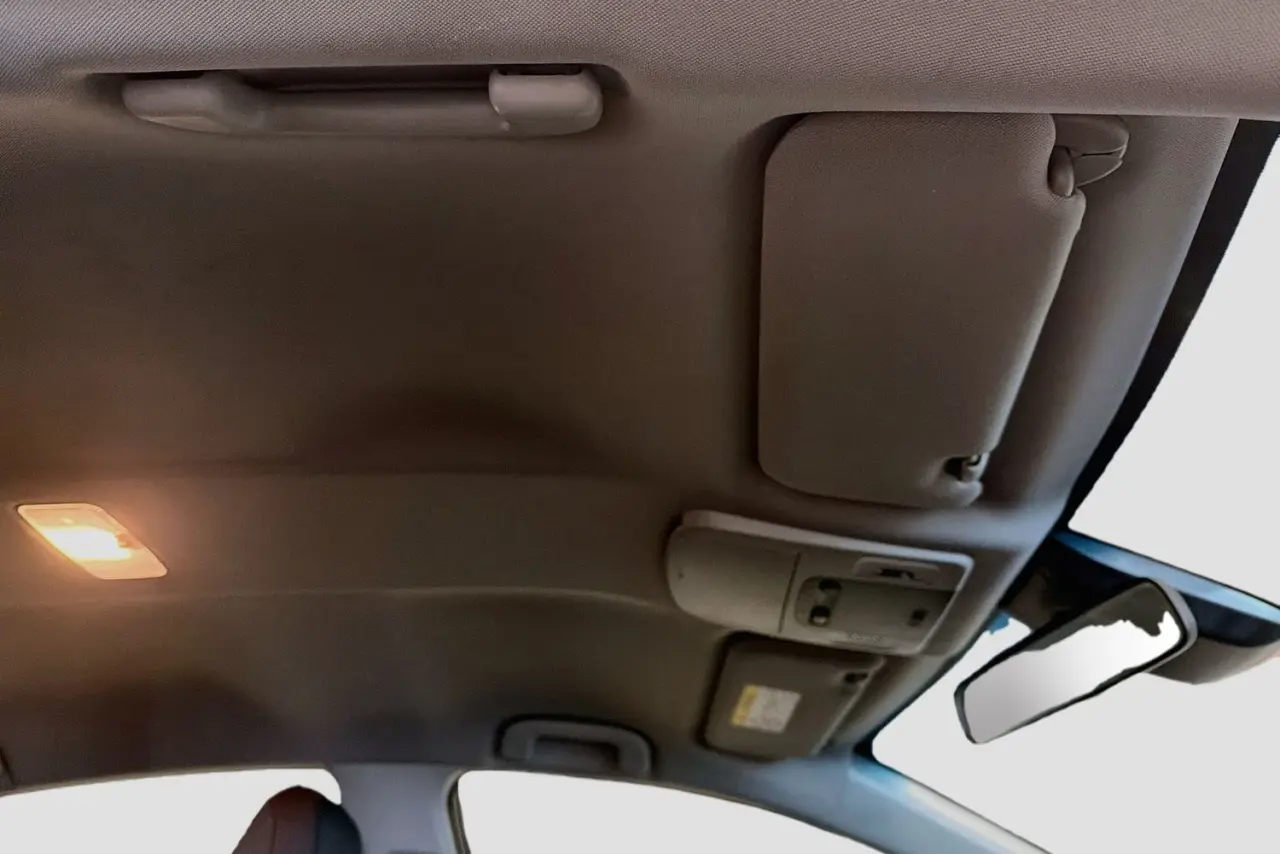 2018 Toyota Camry Gallery Image 12