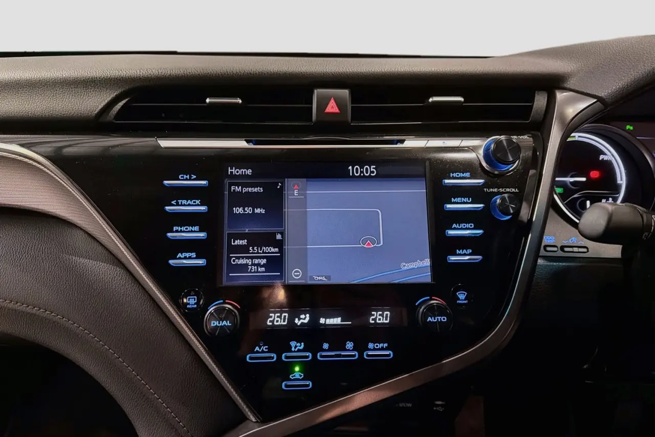 2018 Toyota Camry Gallery Image 15