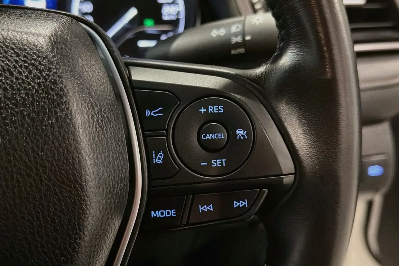 2018 Toyota Camry Gallery Image 20