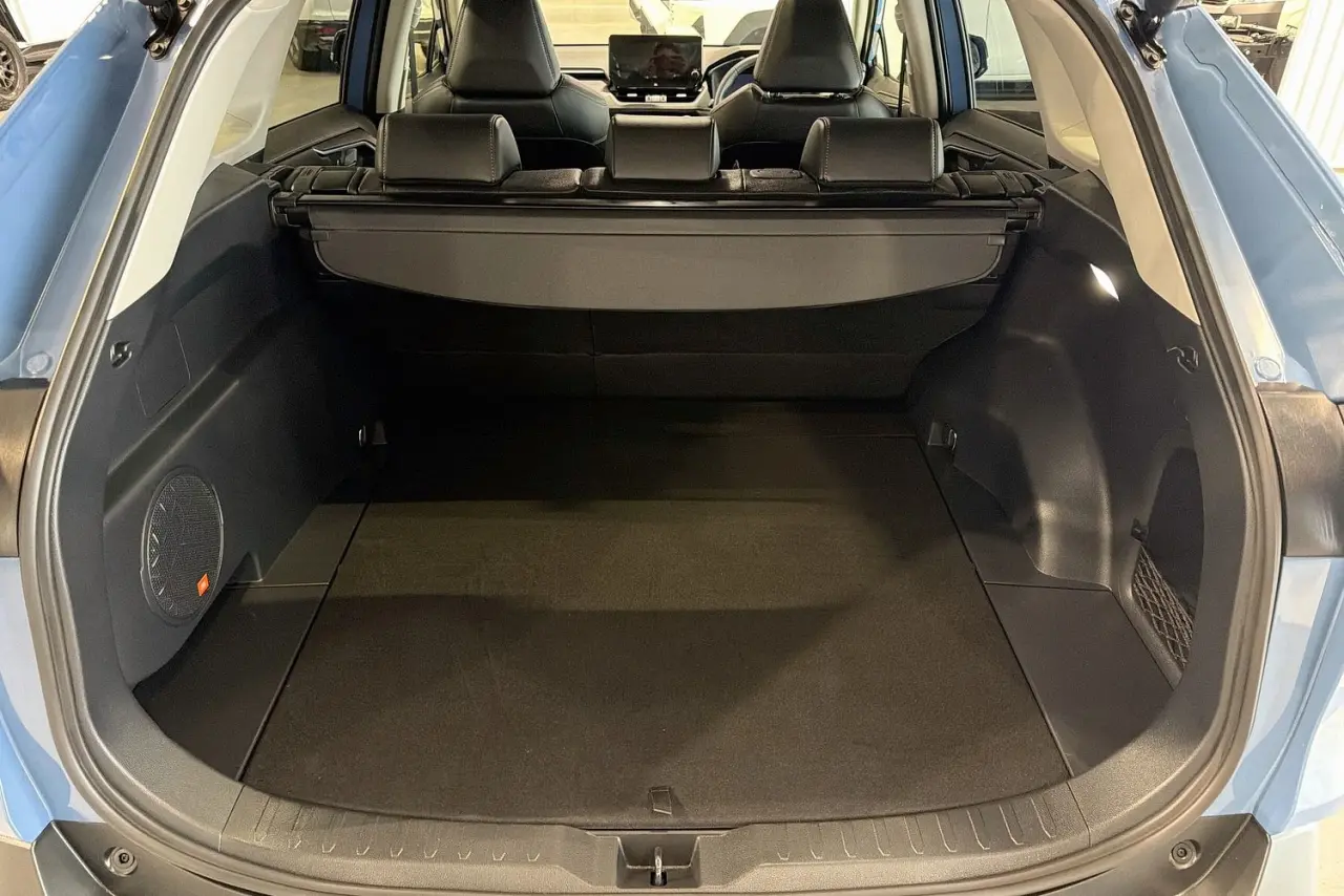 2025 Toyota RAV4 Gallery Image 27