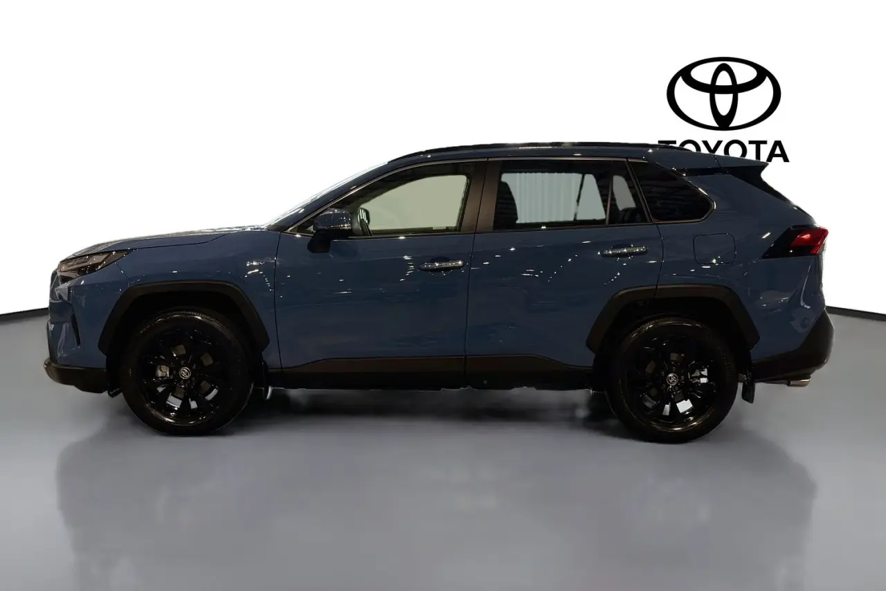 2025 Toyota RAV4 Gallery Image 5