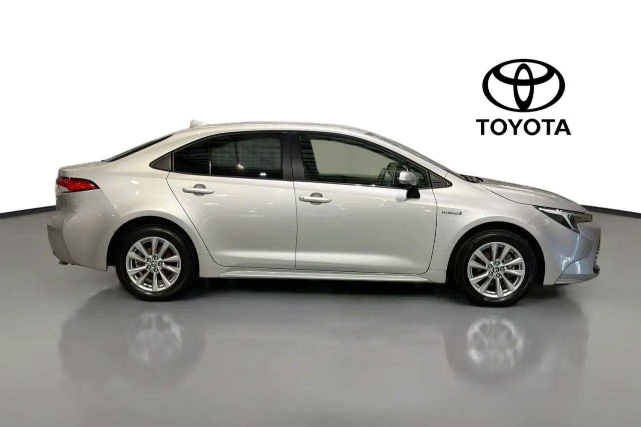 2023 Toyota Corolla Gallery Image 11