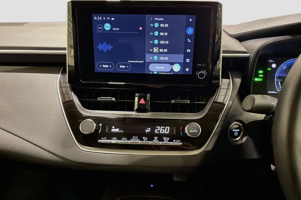 2023 Toyota Corolla Gallery Image 15