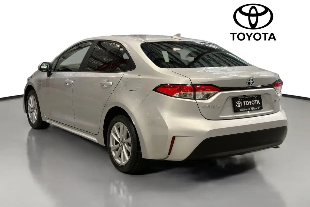 2023 Toyota Corolla Gallery Image 6