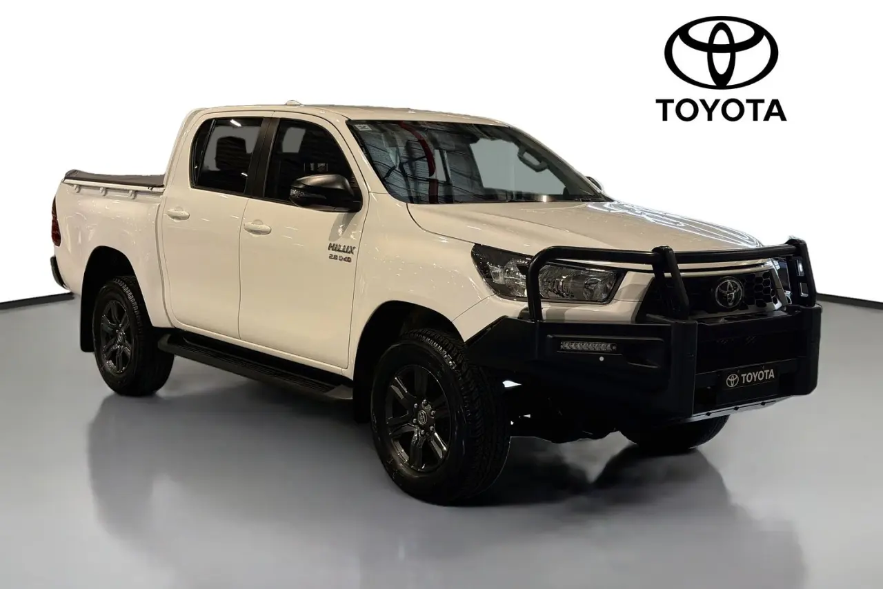 2024 Toyota Hilux Image
