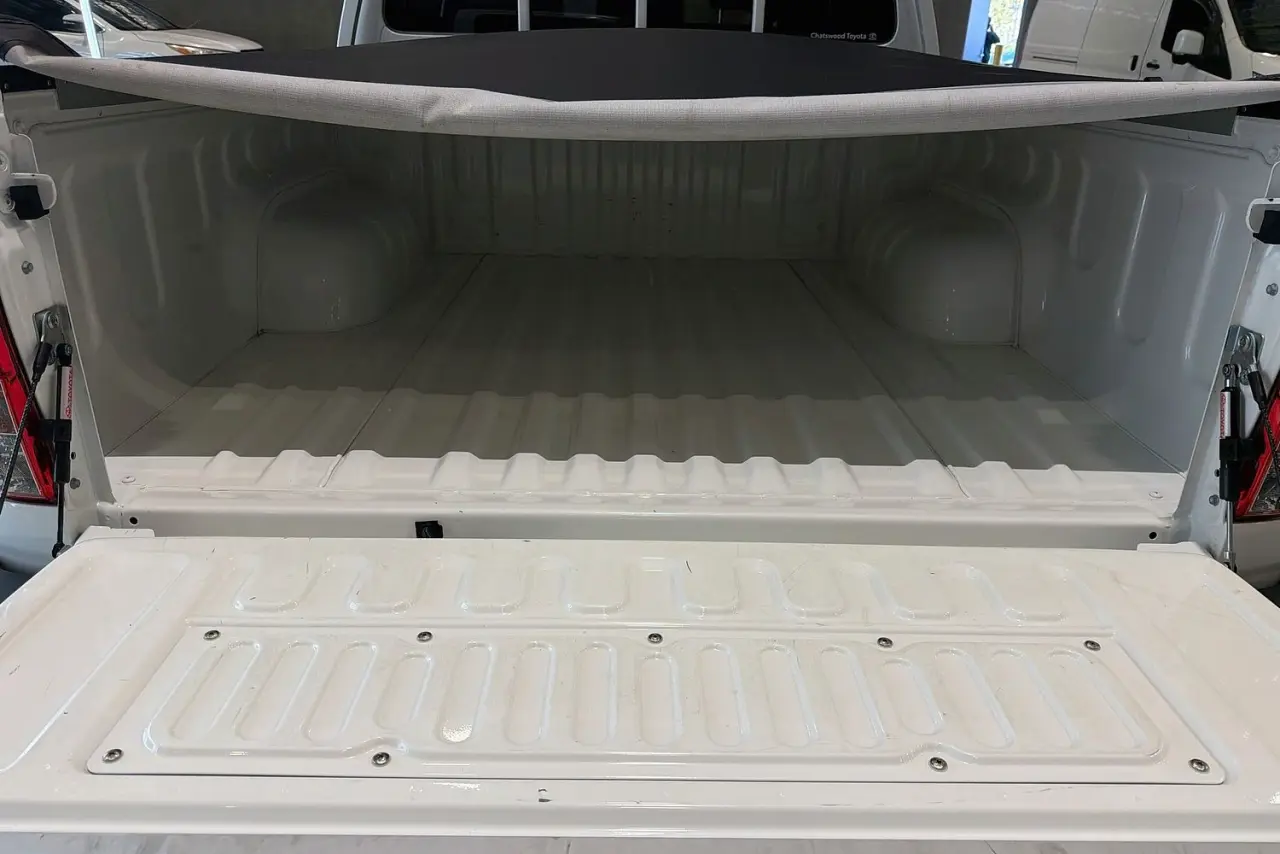 2024 Toyota Hilux Gallery Image 27