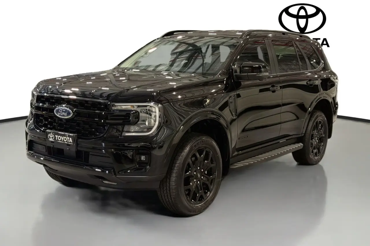 2024 Ford Everest Gallery Image 4