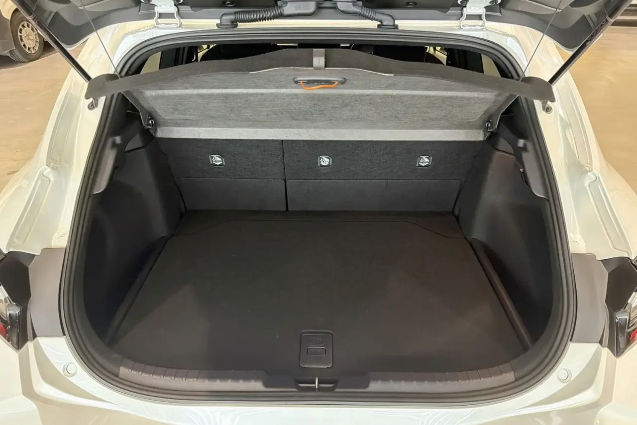 2023 Toyota Corolla Gallery Image 27