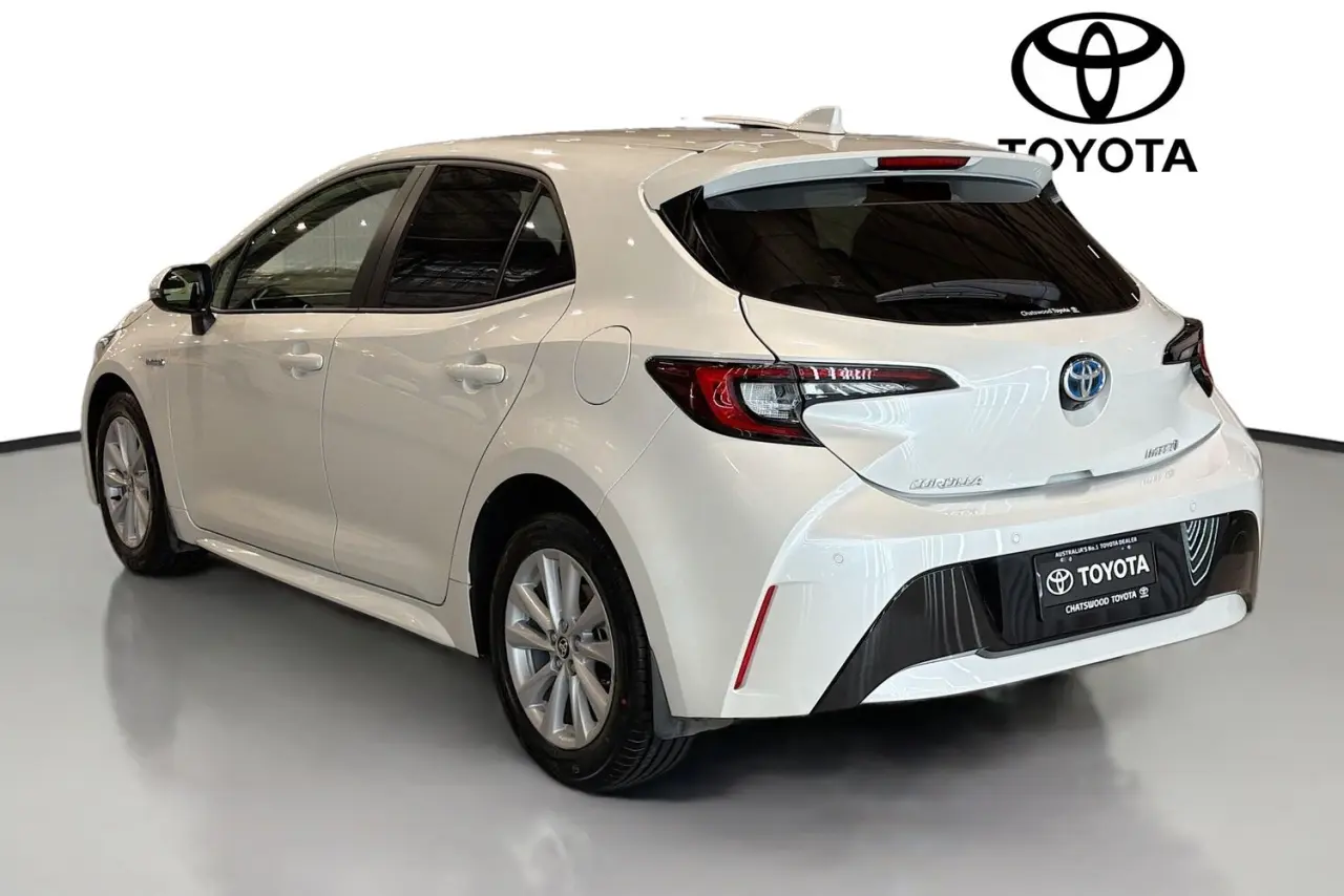 2023 Toyota Corolla Gallery Image 6