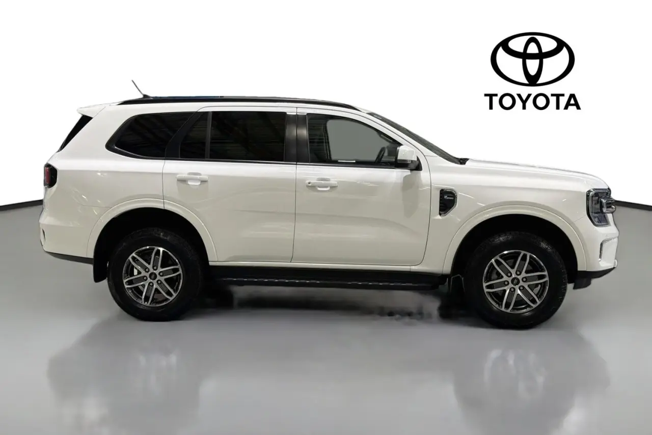 2022 Ford Everest Gallery Image 11