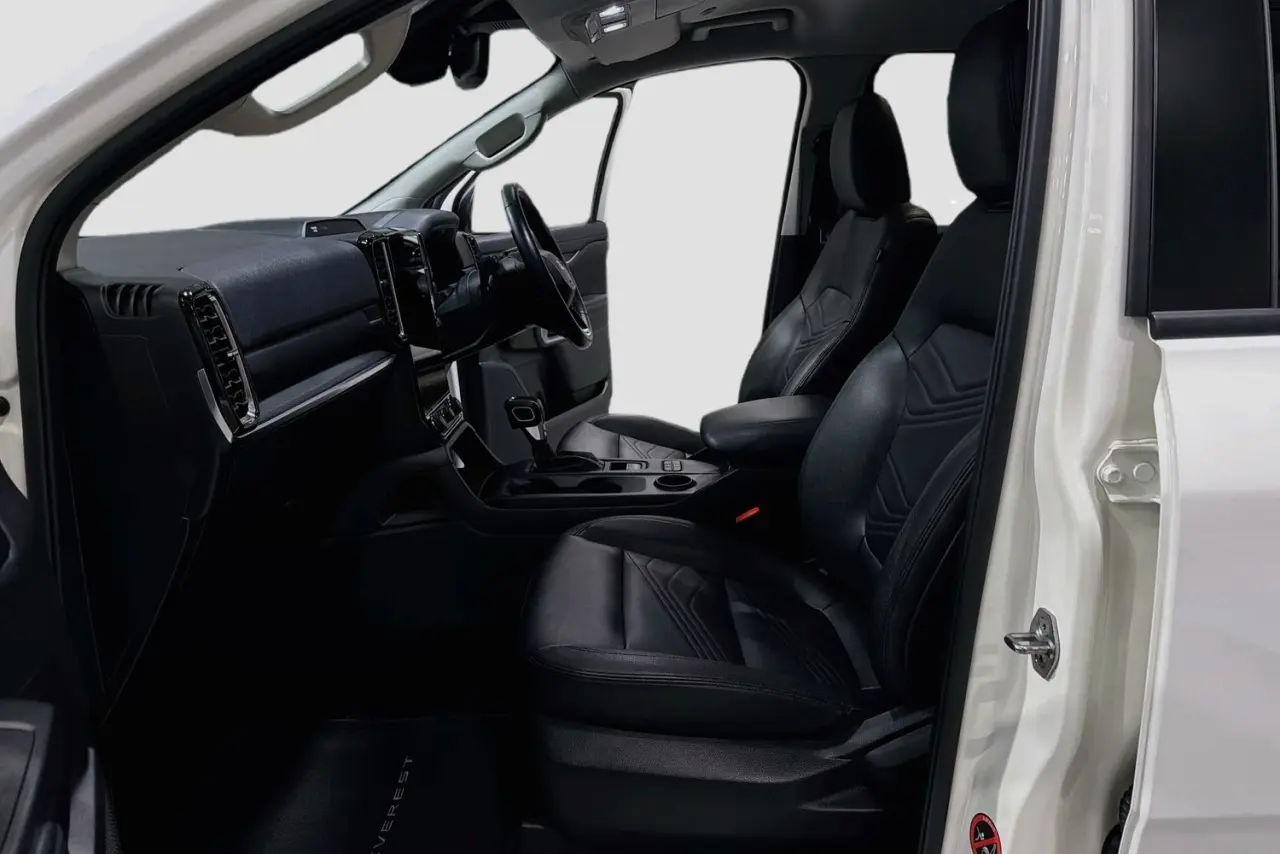 2022 Ford Everest Gallery Image 25