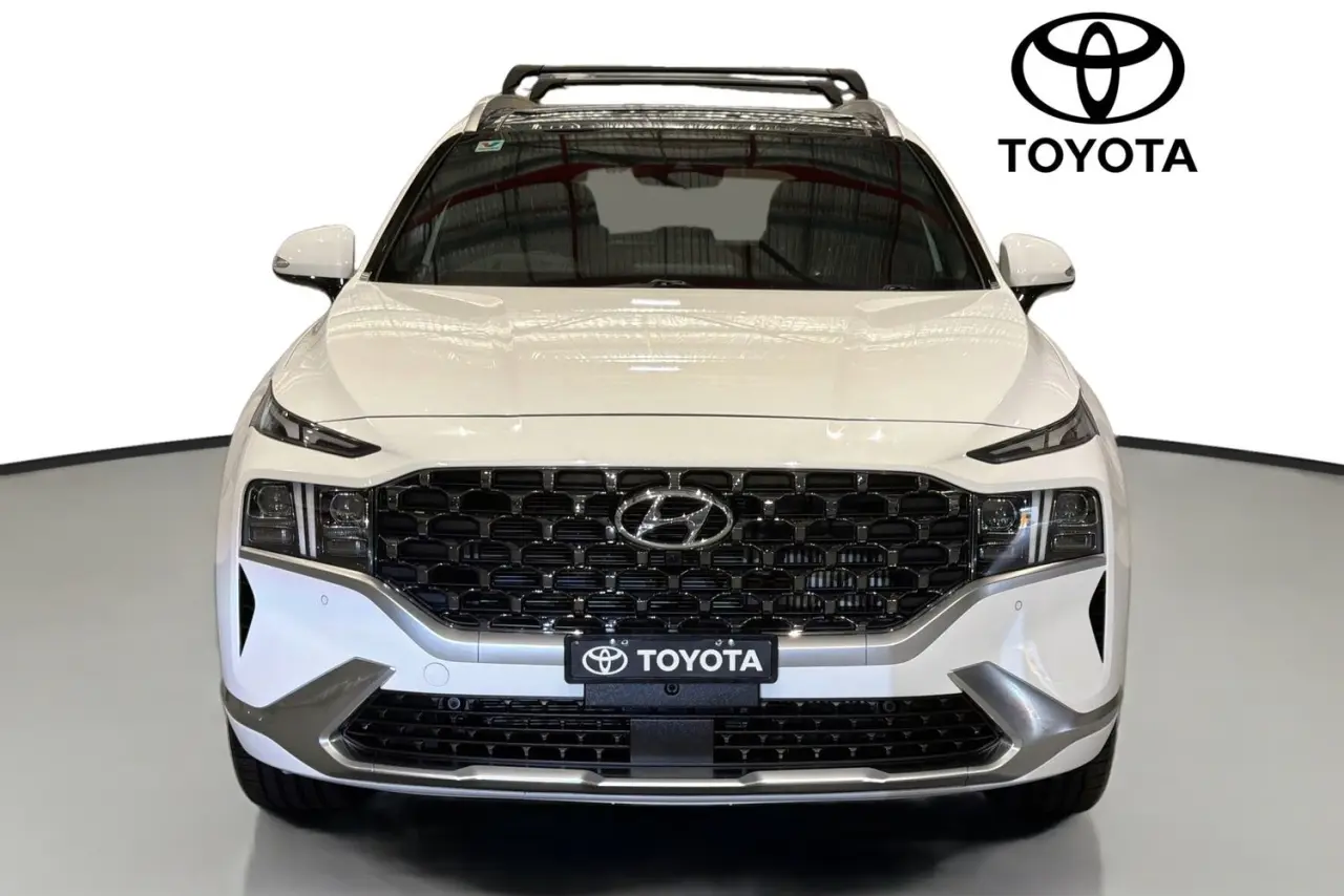 2023 Hyundai Santa Fe Gallery Image 2