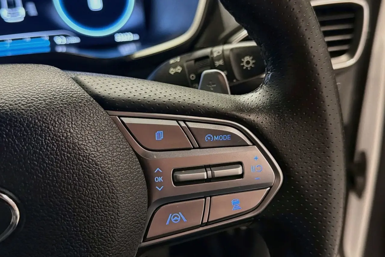 2023 Hyundai Santa Fe Gallery Image 20