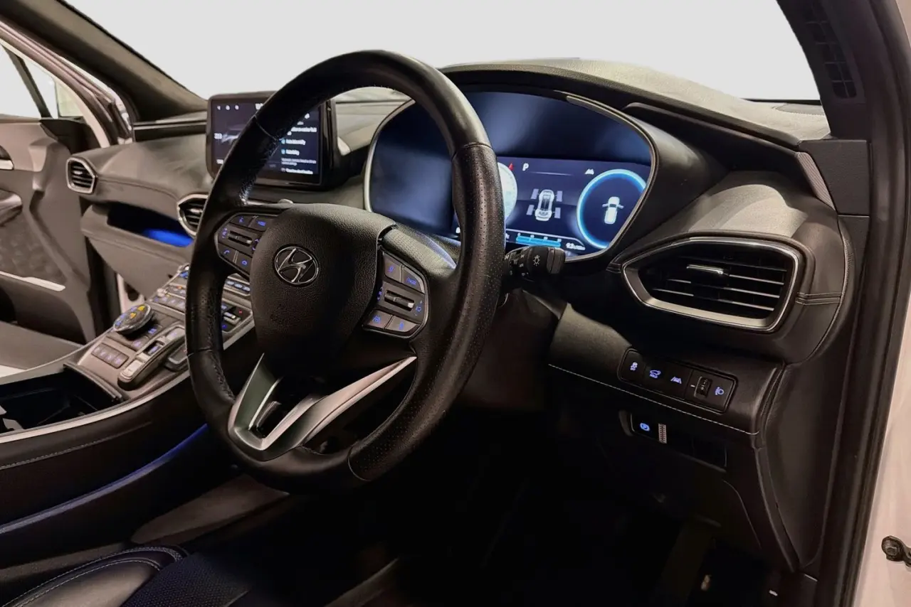 2023 Hyundai Santa Fe Gallery Image 23