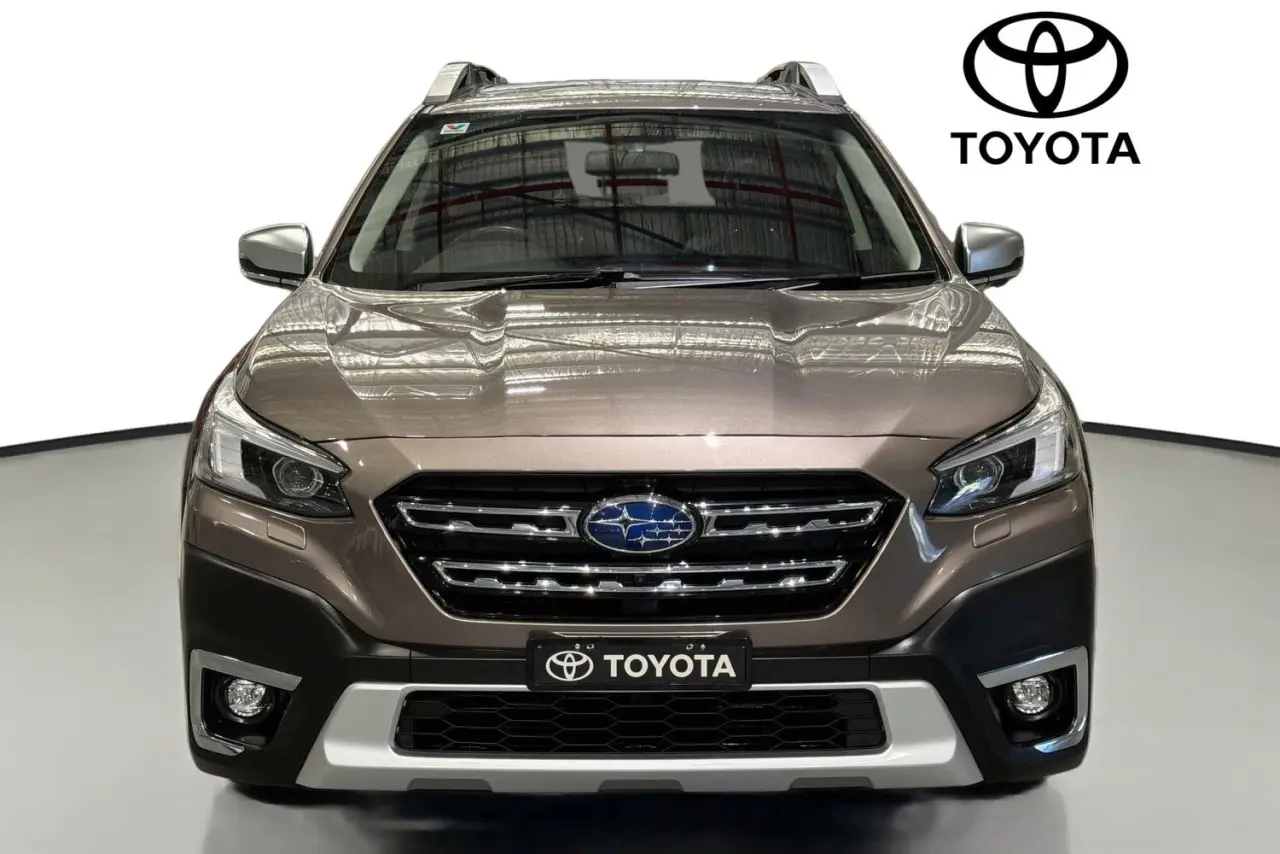 2022 Subaru Outback Gallery Image 2