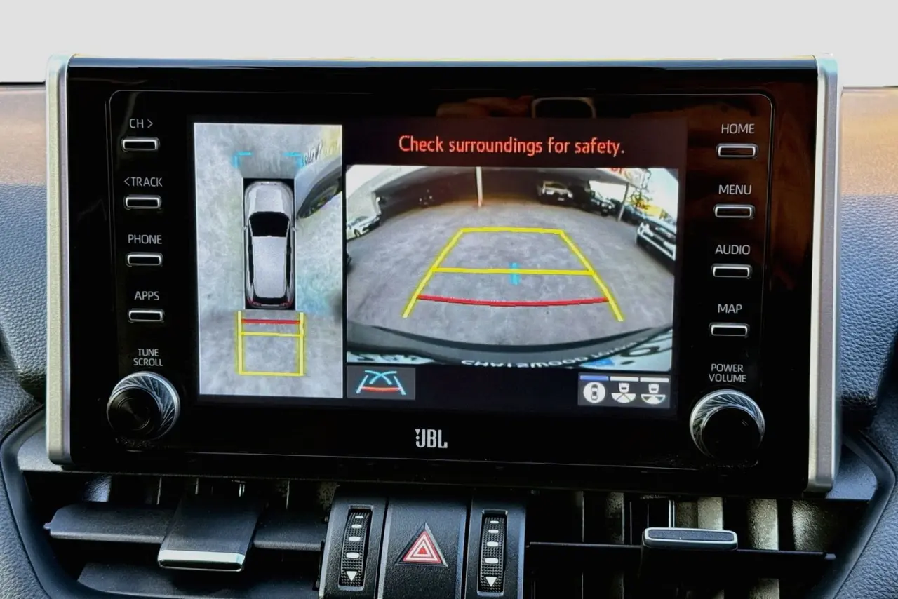 2021 Toyota RAV4 Gallery Image 16