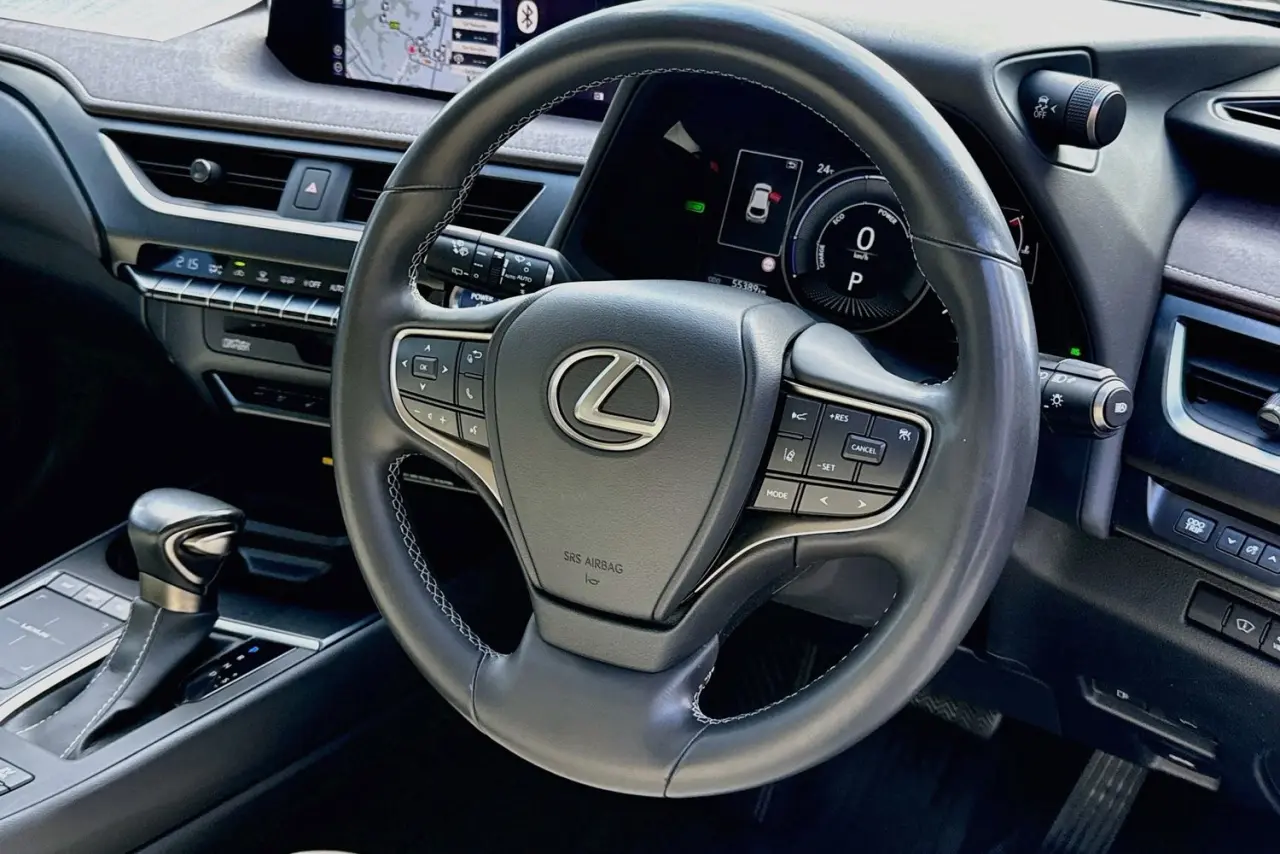 2022 Lexus UX Gallery Image 14