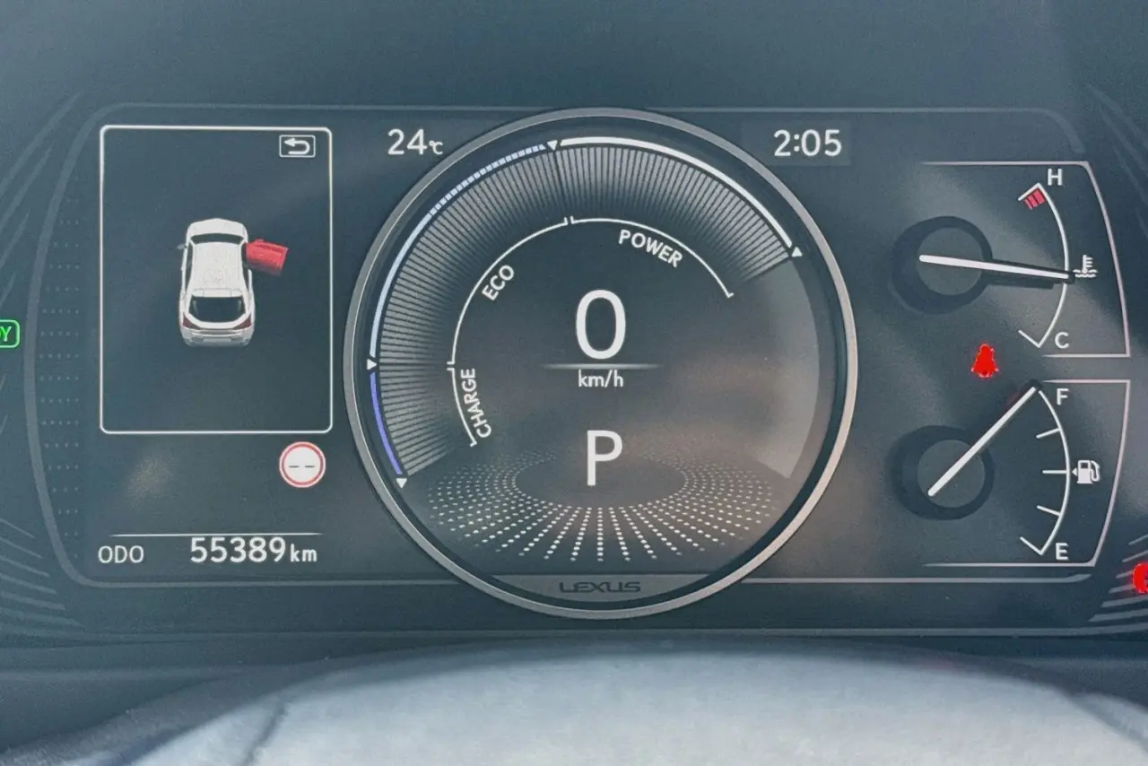 2022 Lexus UX Gallery Image 22