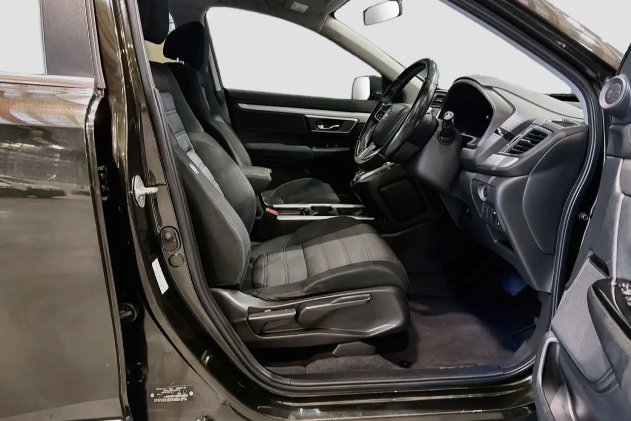 2018 Honda CR-V Gallery Image 13