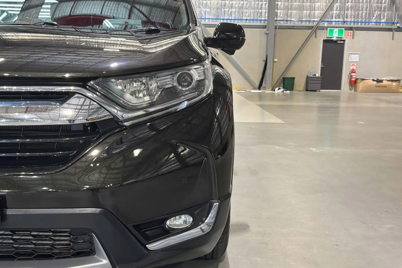 2018 Honda CR-V Gallery Image 3