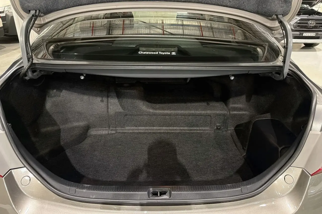 2010 Toyota Camry Gallery Image 27