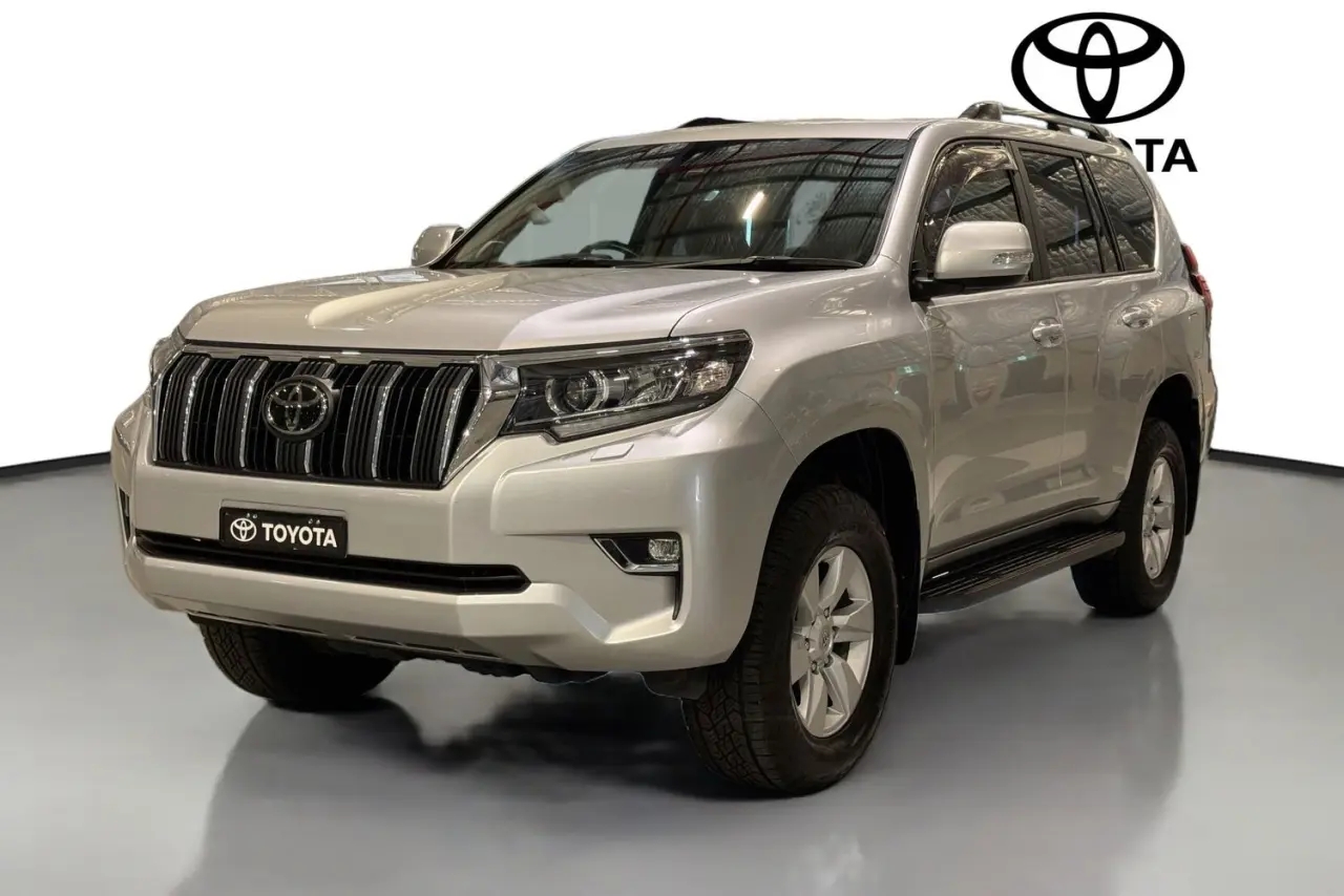 2022 Toyota Landcruiser Prado Gallery Image 4