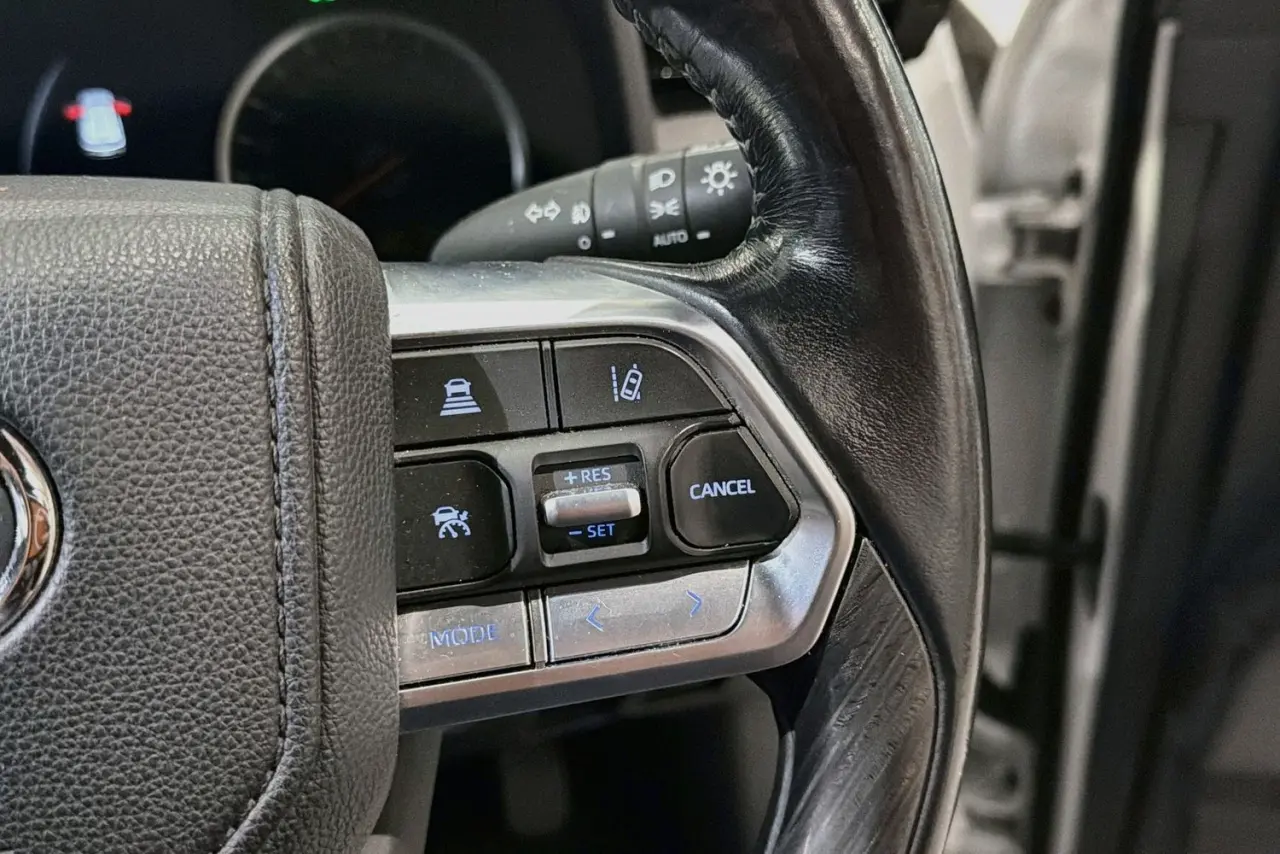 2022 Toyota Landcruiser Gallery Image 20