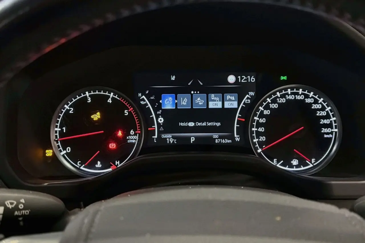 2022 Toyota Landcruiser Gallery Image 22