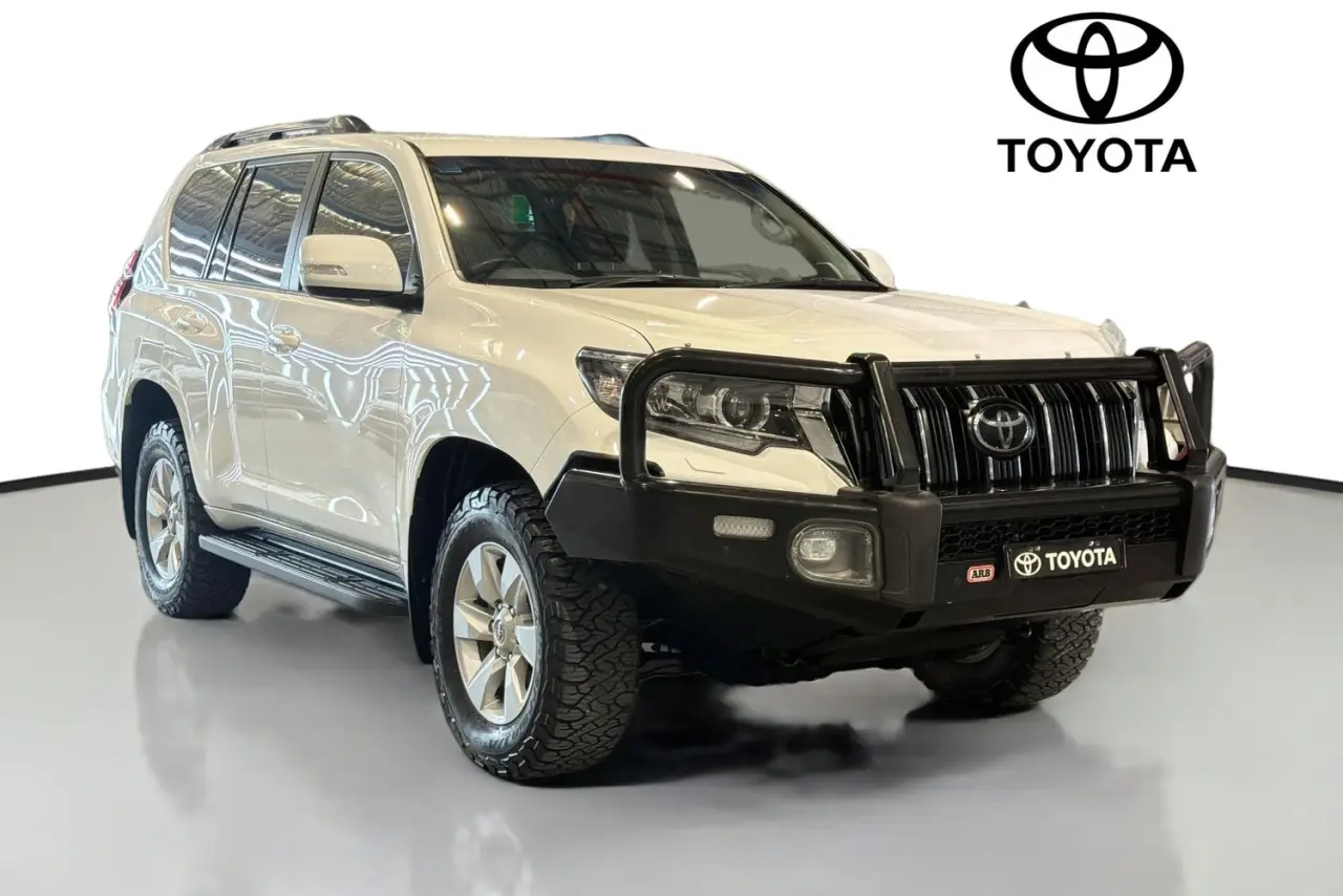 2023 Toyota Landcruiser Prado Image