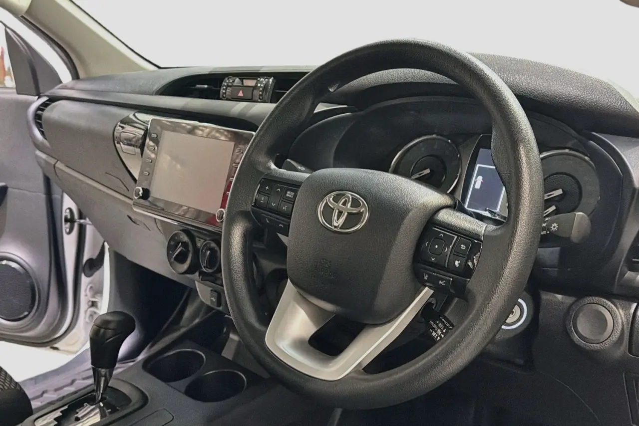 2024 Toyota Hilux Gallery Image 14