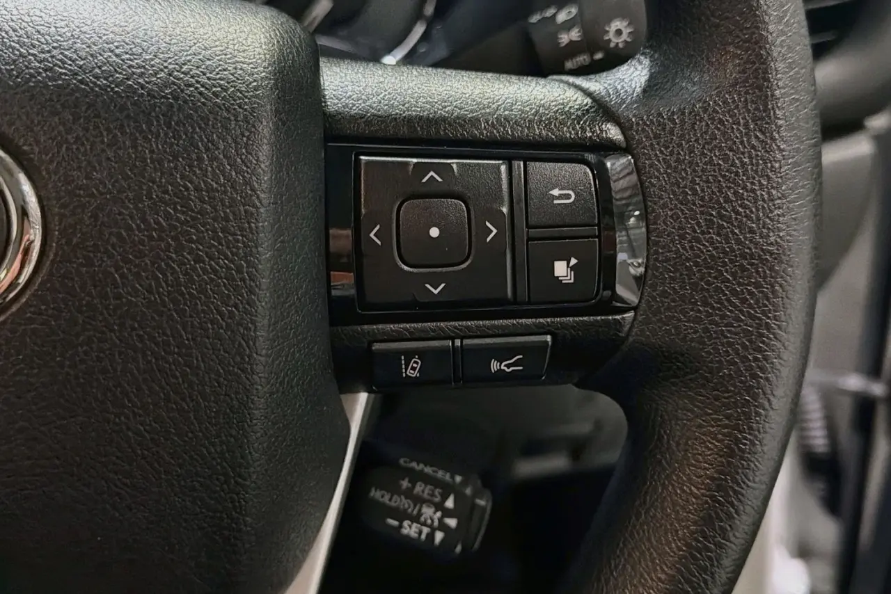 2024 Toyota Hilux Gallery Image 20