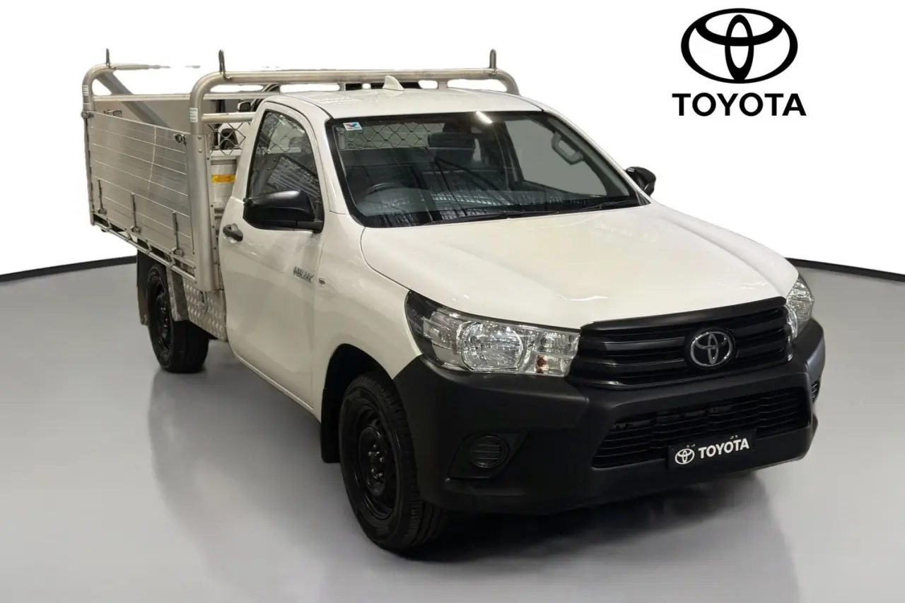 2024 Toyota Hilux Gallery Image 29