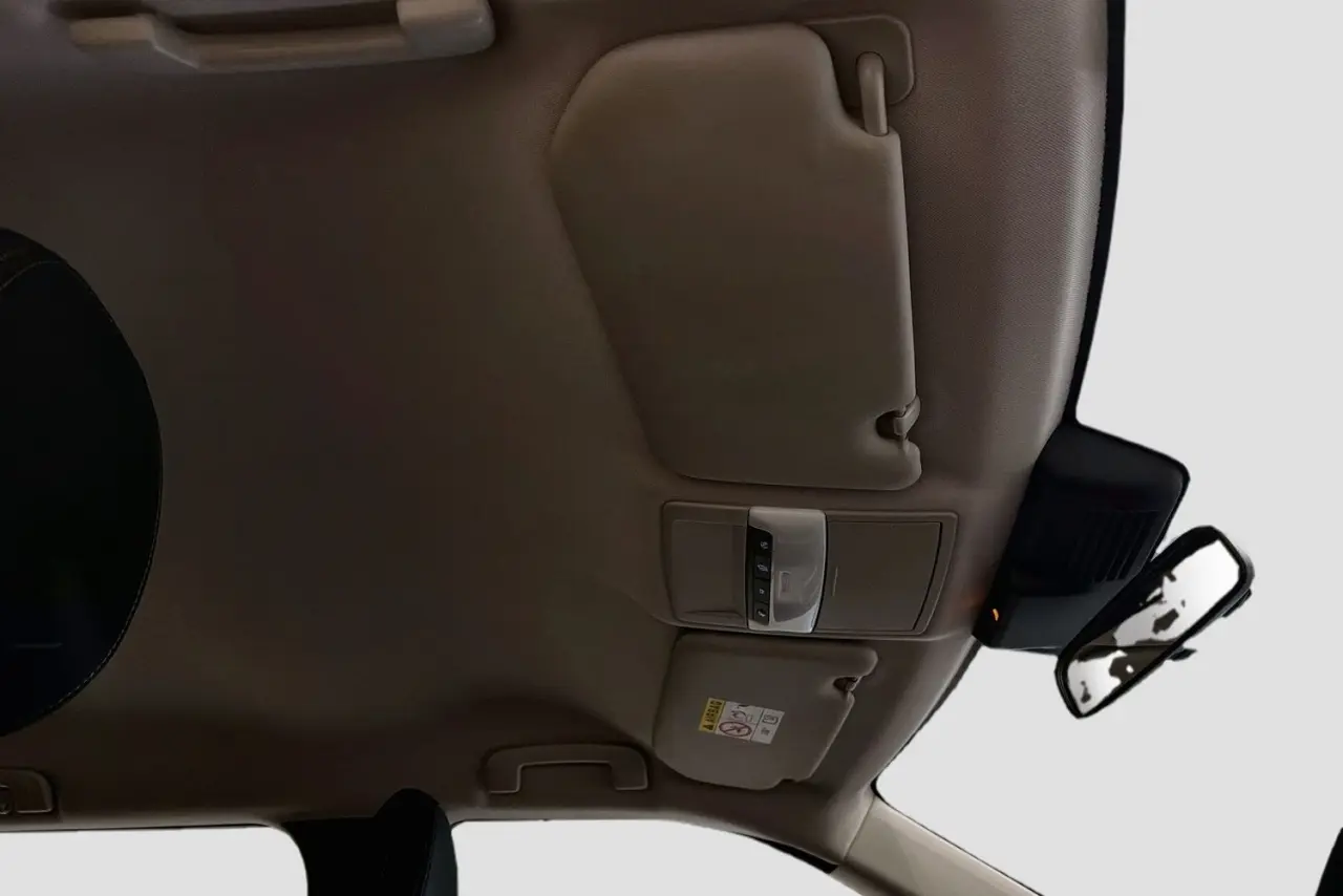 2023 Mitsubishi Outlander Gallery Image 12