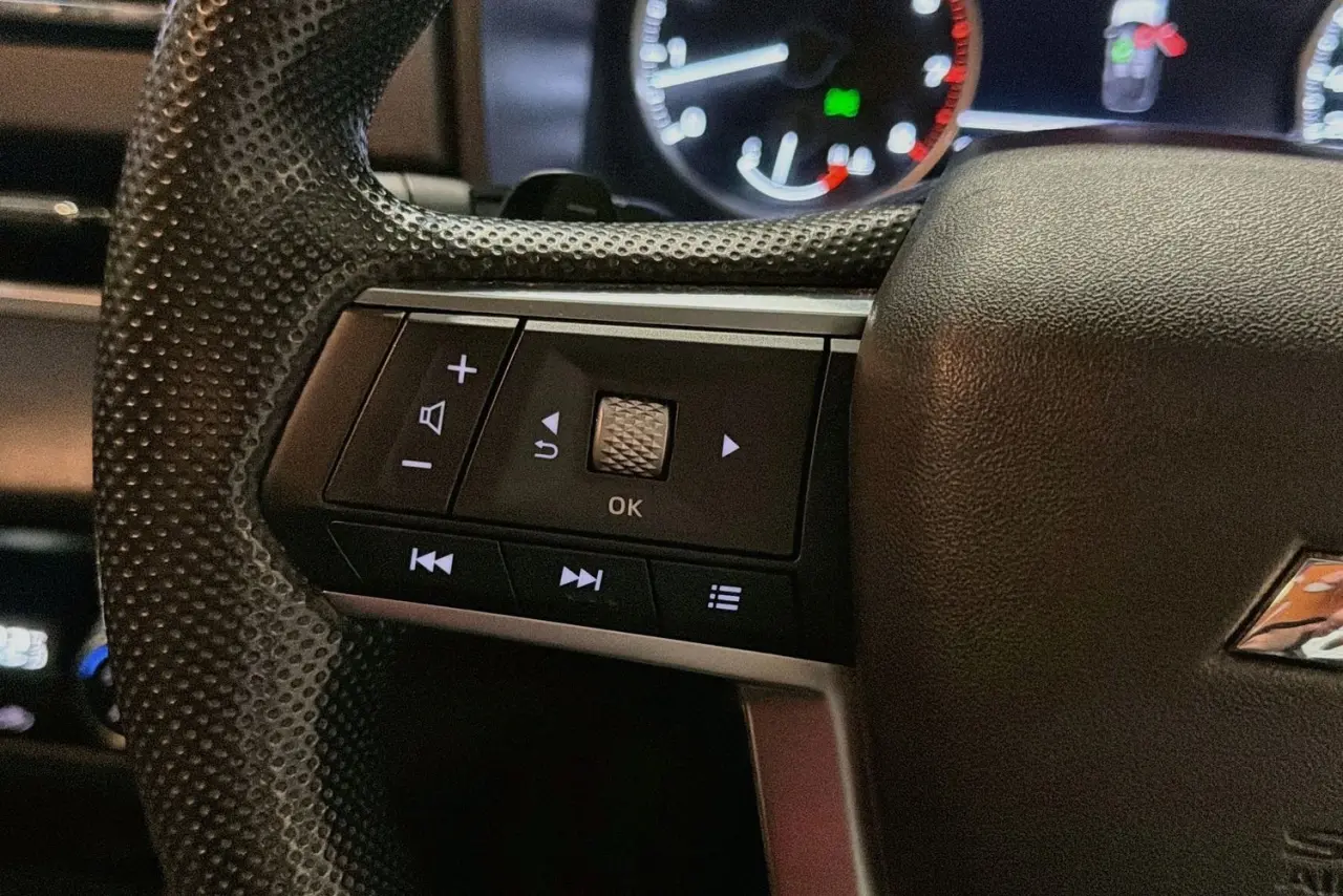 2023 Mitsubishi Outlander Gallery Image 19