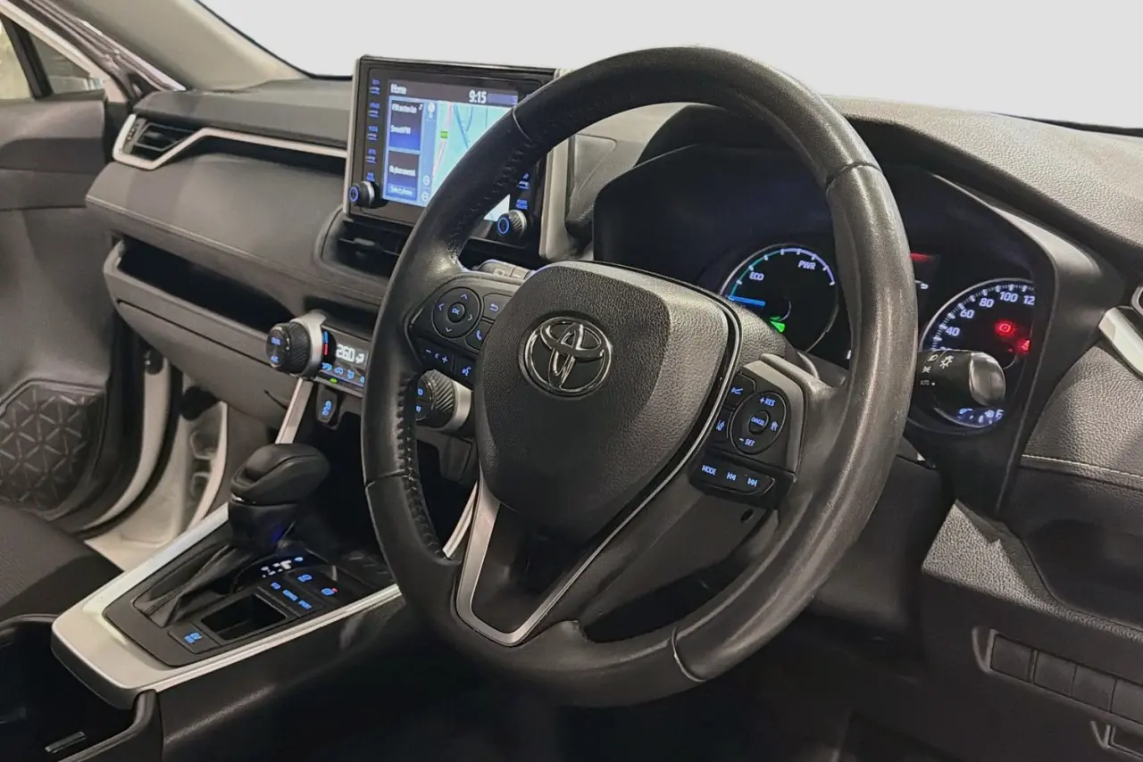 2022 Toyota RAV4 Gallery Image 14