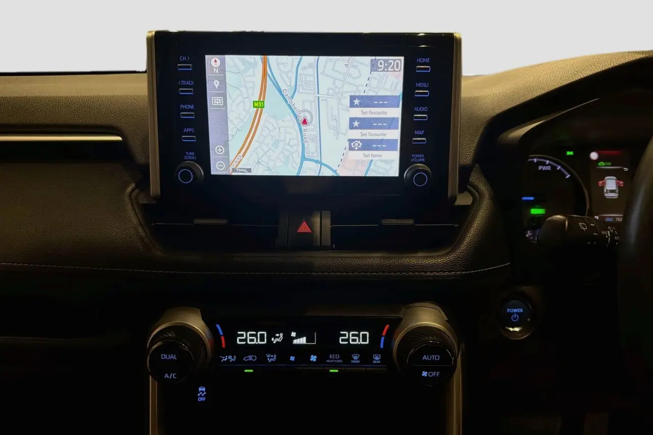 2022 Toyota RAV4 Gallery Image 17