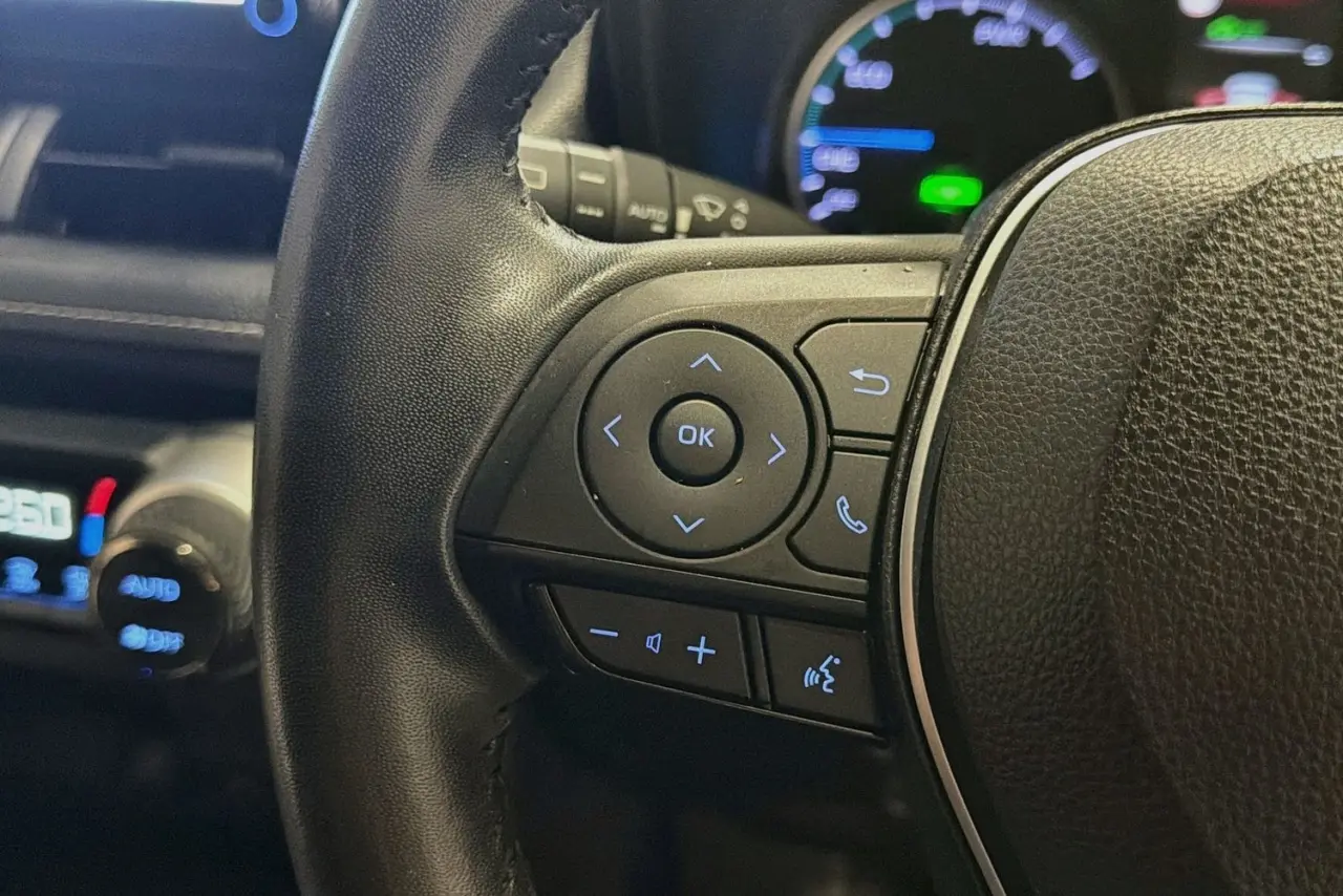 2022 Toyota RAV4 Gallery Image 19