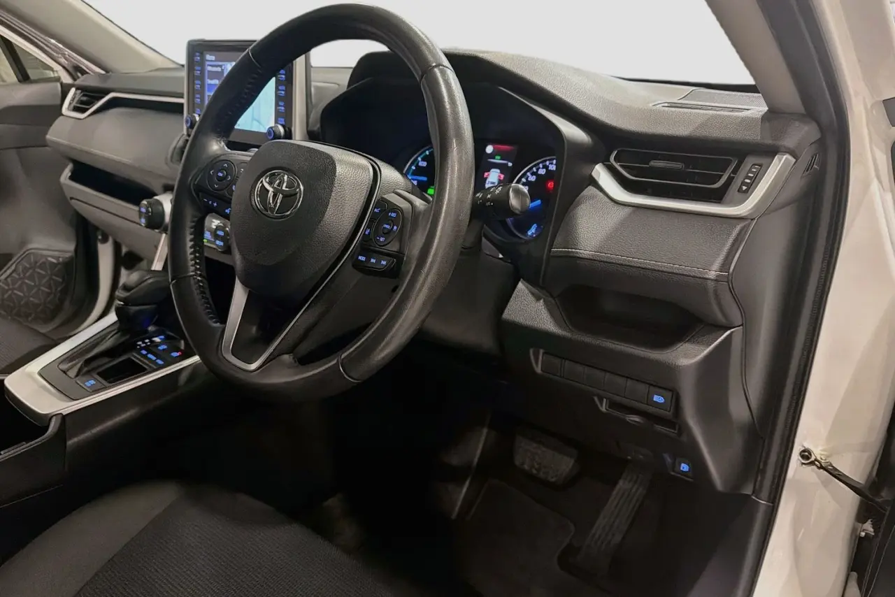 2022 Toyota RAV4 Gallery Image 23