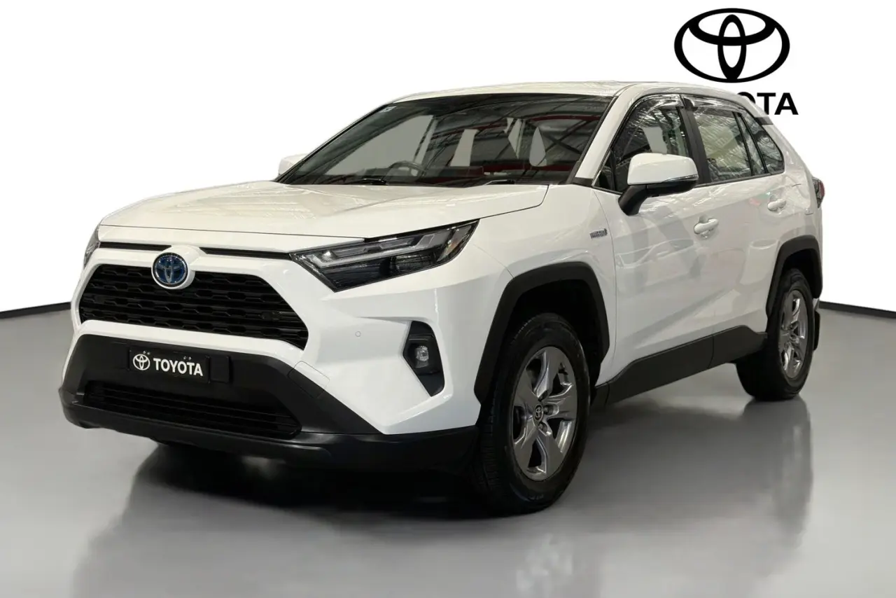 2022 Toyota RAV4 Gallery Image 4