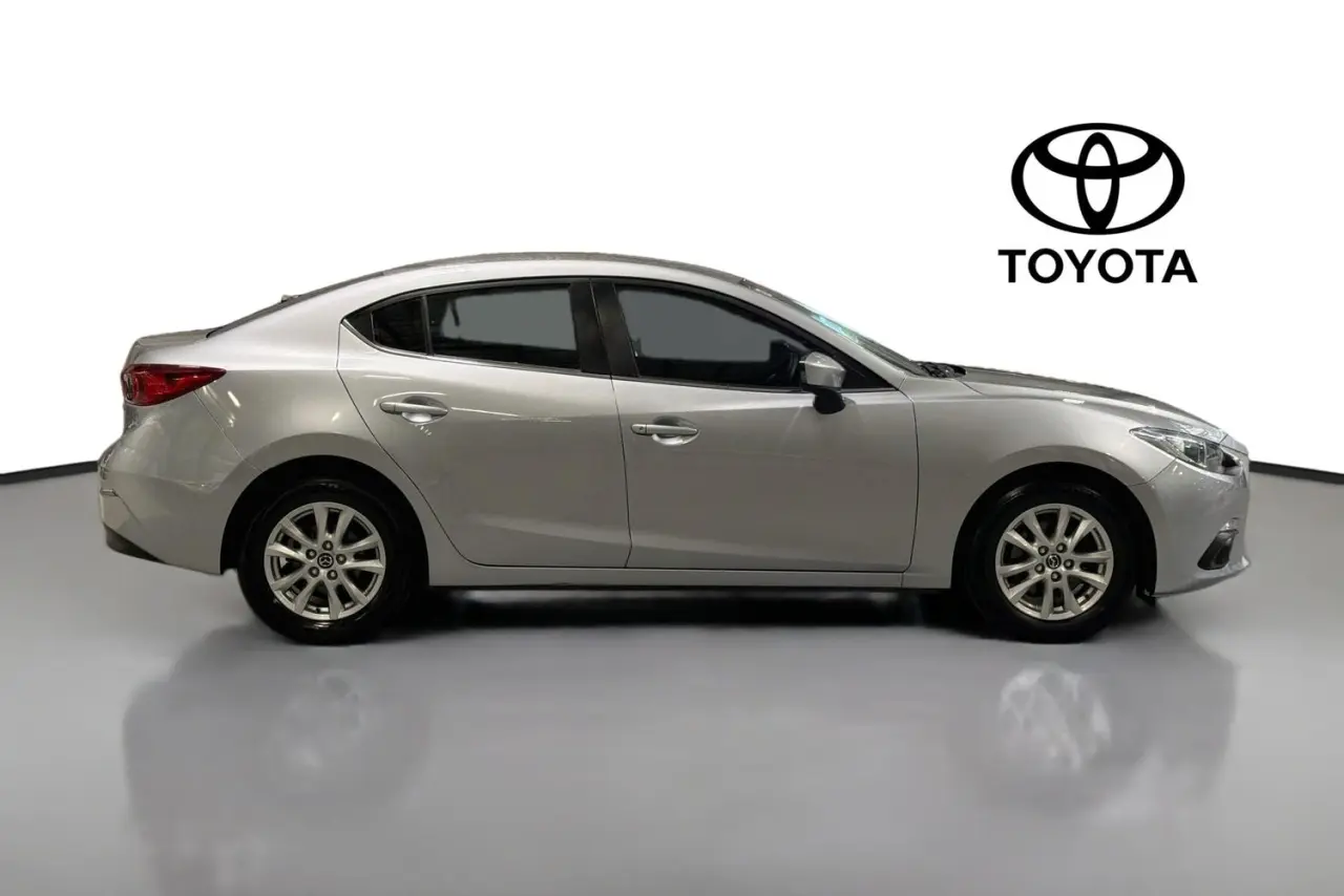 2026 Mazda 3 Gallery Image 11