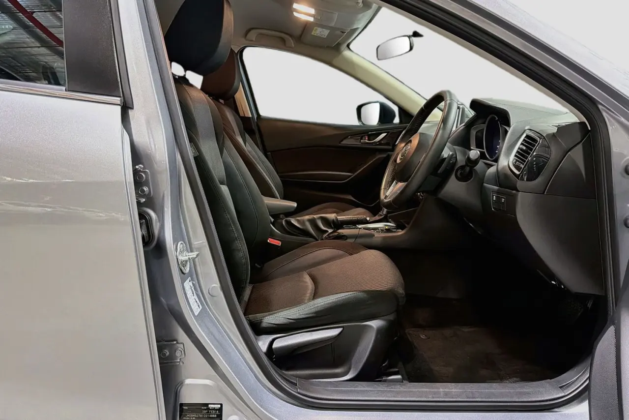 2026 Mazda 3 Gallery Image 13