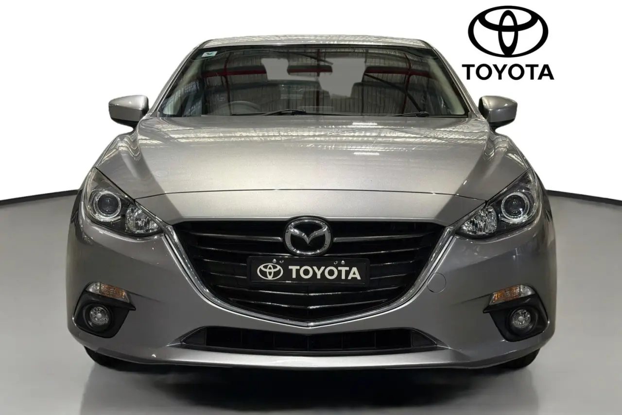 2026 Mazda 3 Gallery Image 2